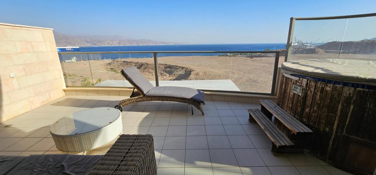 Top-Luxury Exclusive Аpt With Jacuzzi In Front Of The Sea Эйлат Экстерьер фото