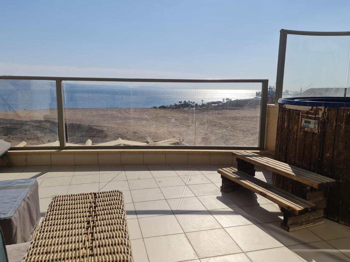 Top-Luxury Exclusive Аpt With Jacuzzi In Front Of The Sea Эйлат Экстерьер фото